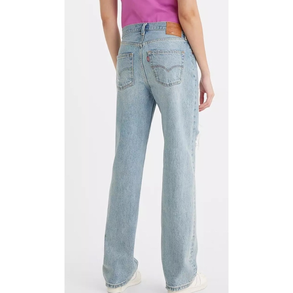 Levi's Premium 501 boyfriend  Fit Light Wash Distressed Denim‎ Jeans Women's - Picture 2 of 10